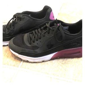 Nike Airmax size 7
